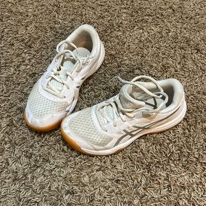 ASICS volleyball shoes youth 3